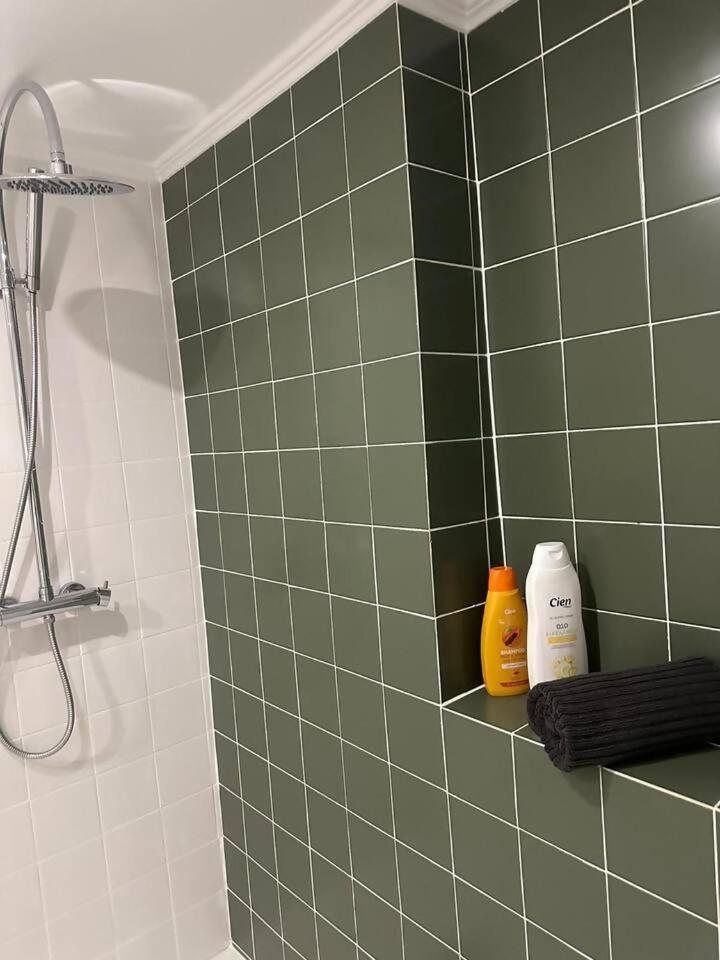 Stylish Renovated Apartment In Chiado Lisboa Eksteriør bilde